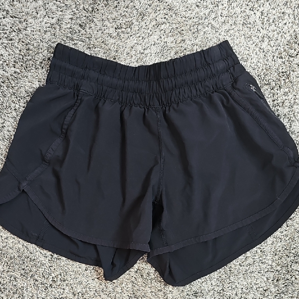Lululemon Athletica Black Athletic Shorts Lightweight Performance